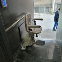 Özürlü platformu ve özürlü asansörü